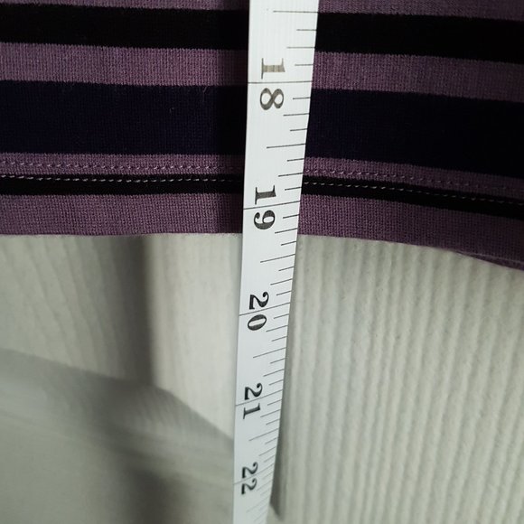 Love & Legend  Non Slip Striped Short Sleeve Top - Picture 4 of 6